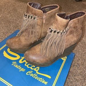 Sbicca Vintage Collection Western Fringe Booties